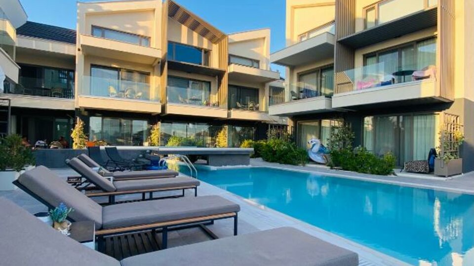 Serenity Suites